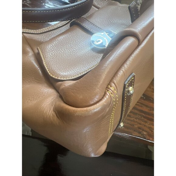 Dooney & Bourke Samba Hobo Bag Saddle Carmel Brown Pebble Leather Bag Purse Lock - Picture 7 of 16